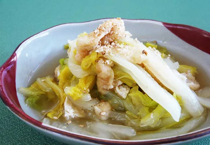 白菜と油揚げの煮びたし、低糖質だから安心して食べられる！