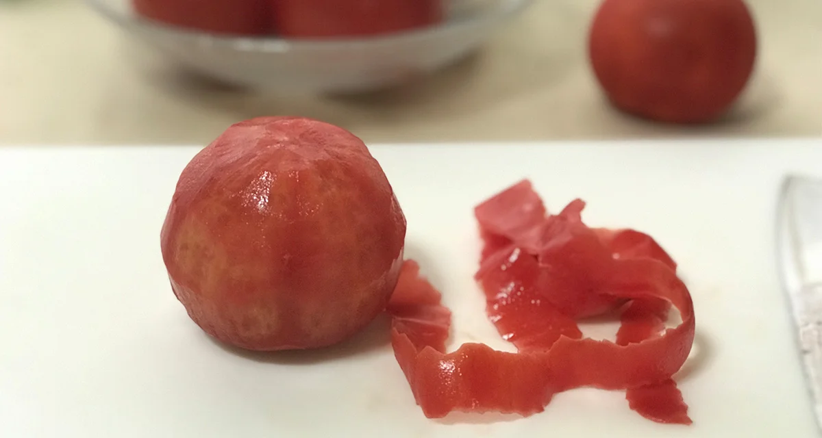 簡単！トマトの皮むき