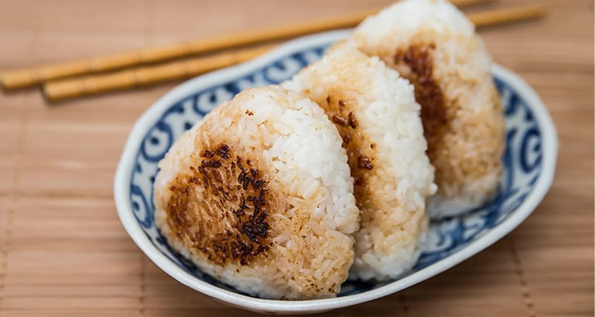 米を味わう！焼おにぎりを楽しむ