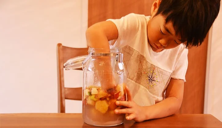 「桃の酵素シロップ」で作るジュースで夏バテ知らず。