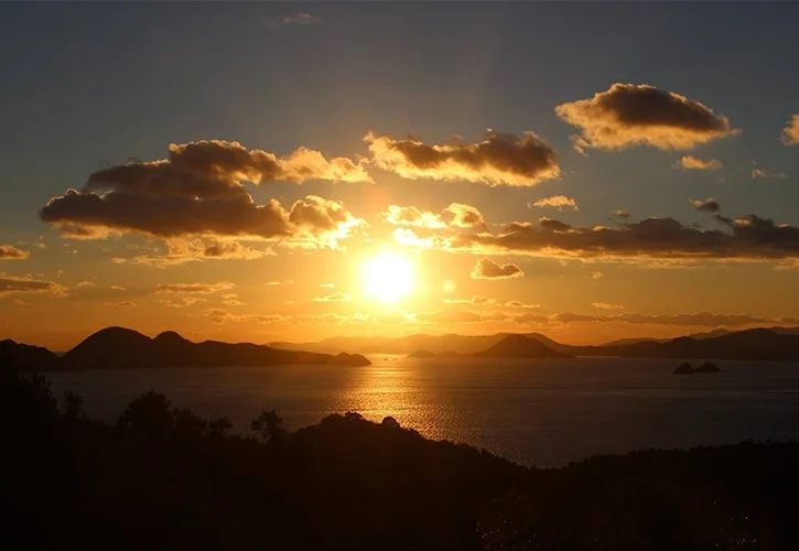 愛媛忽那諸島-min
