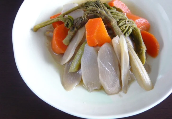 山ウド煮物