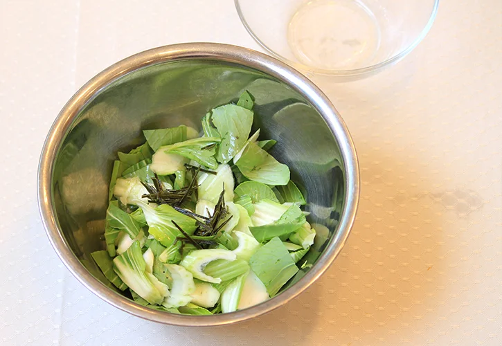 青梗菜を和える