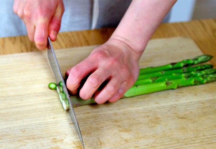 アスパラガスの下処理