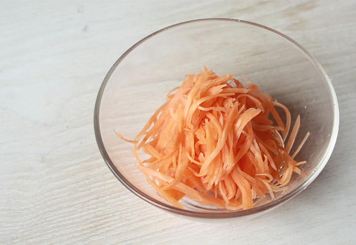 新にんじんの千切り