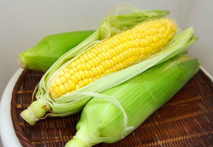 とうもろこし