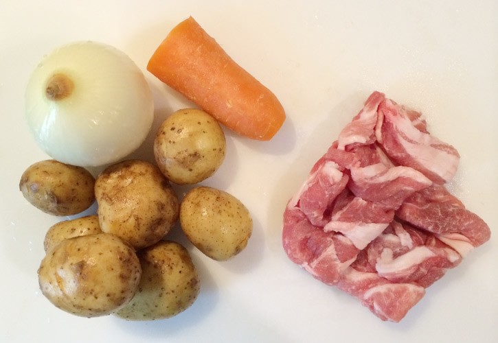 新じゃがの塩肉じゃが