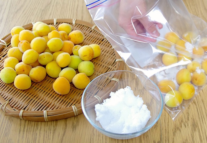 梅干しの作り方塩漬け