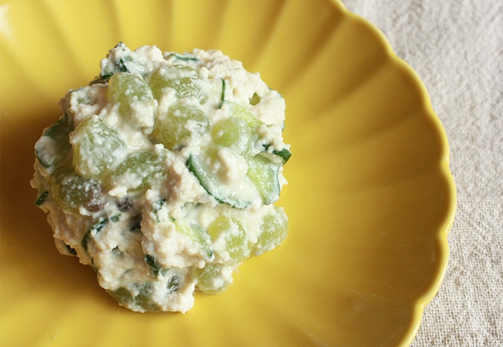 デラウエアときゅうりの白和え