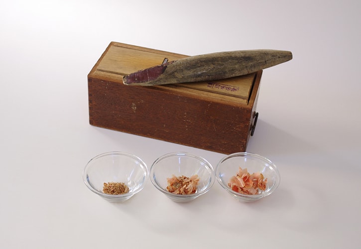 かつおぶしの削り方