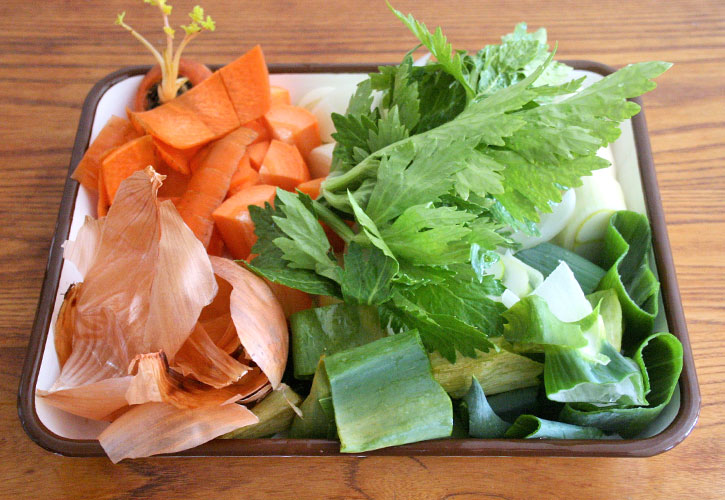 ベジブロスの材料は野菜くず