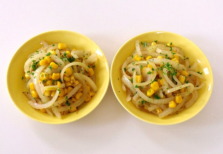 玉ねぎの薄切り