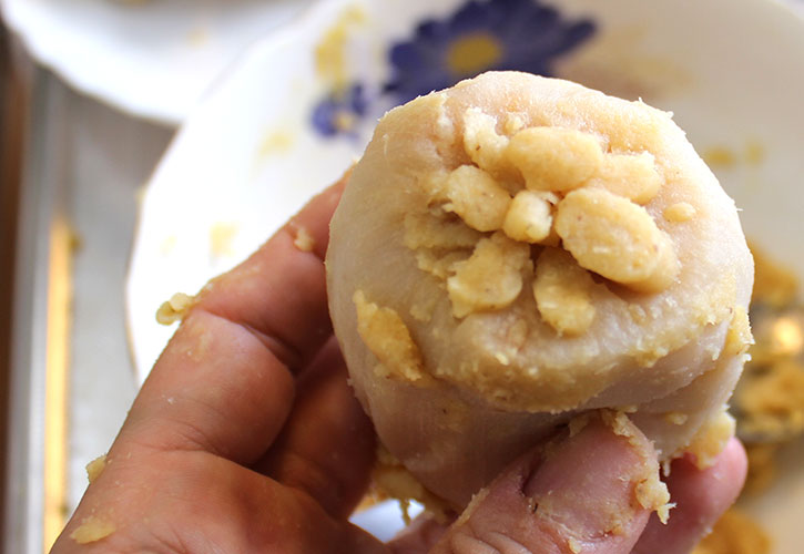 蓮根に味噌を詰める