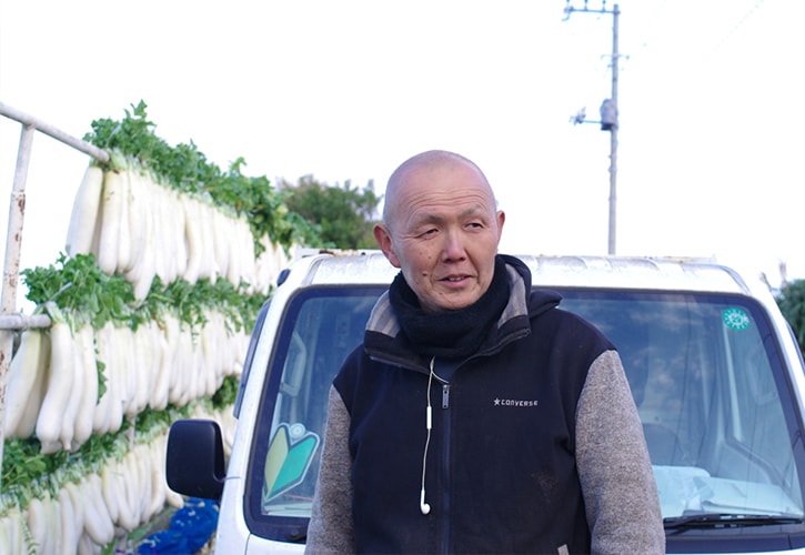 川島農園さんに三浦大根の話を聞く