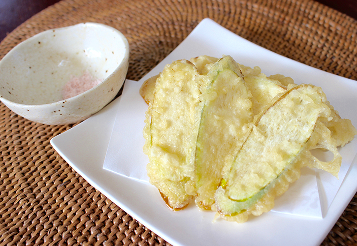 マコモタケの天ぷら