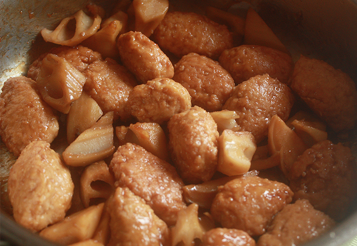 レンコンを煮る