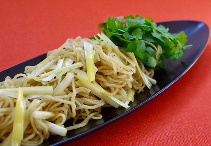 黄ニラの塩焼きそば