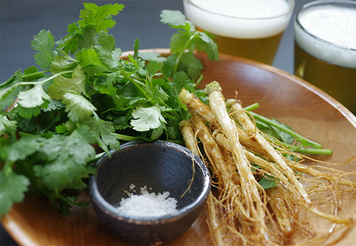 パクチーの素揚げ